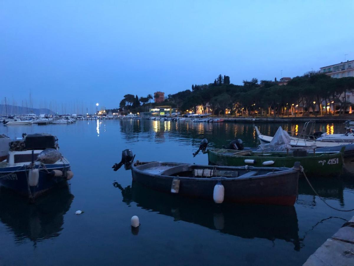 La Magia Nel Borgo Apartment Fezzano  Bagian luar foto